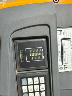 Apilador conductor incorporado 2018  Jungheinrich ERC 216 ac (6)