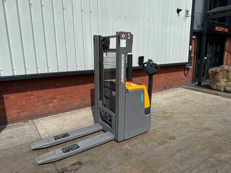 Apilador conductor incorporado 2018  Jungheinrich EJC 216 115-240 ZT (1)