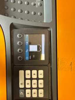 Apilador conductor incorporado 2018  Jungheinrich EJC 216 115-240 ZT (6)