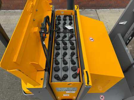 Apilador conductor incorporado 2019  Jungheinrich EJG 112 100-320 ZT (7)