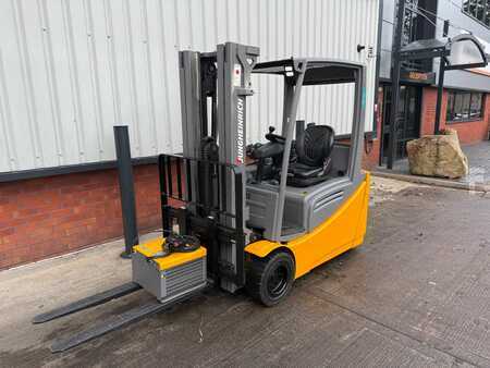 Elektro tříkolové VZV 2016  Jungheinrich EFG 220 SP GE 115-425 DZ (1)