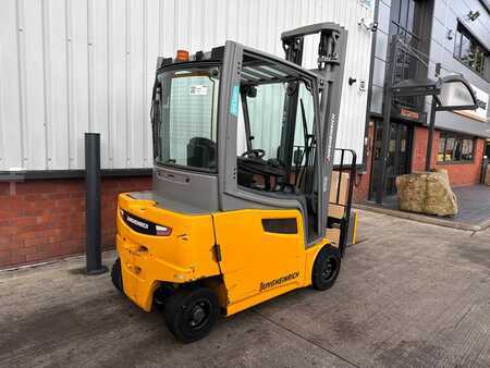 Eléctrica de 4 ruedas 2020  Jungheinrich EFG 320 SP GE 120-400 ZT (7)