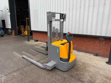 Stackers Stand-on 2016  Jungheinrich EJC B16 100-280 ZZ (3)