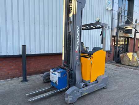 Rækketruck 2021  Jungheinrich ETV-V 320 SP E GNE+ZVG 115-695 DZ (2)