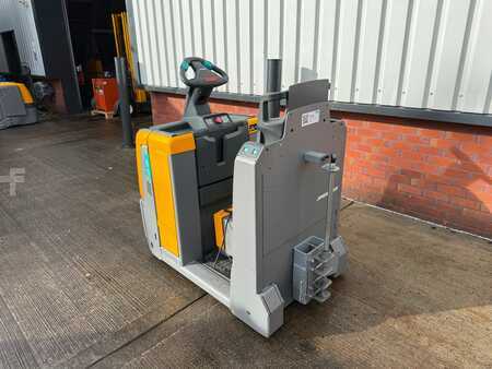 Tahač 2020  Jungheinrich EZS 350 (5)