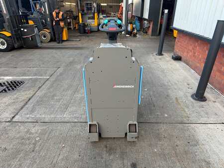 Tow Tugs 2020  Jungheinrich EZS 130 (4)