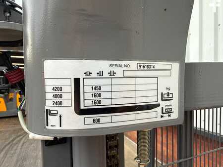 Stacker stå på 2017  Jungheinrich EJC B16 - Carpet Boom (4)