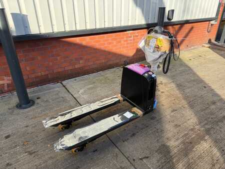 Lavansiirtovaunu 2025  Anton PTL 1.5 115-56 (1)