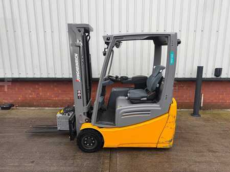 Elektromos 3 kerekű 2018  Jungheinrich EFG 216k SP GE 100-330 ZZ (2)