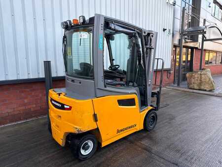 Elektromos 4 kerekű 2019  Jungheinrich EFG 320 SP GE 100-440 DZ (4)