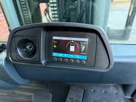 Elektromos 4 kerekű 2019  Jungheinrich EFG 320 SP GE 100-440 DZ (11)