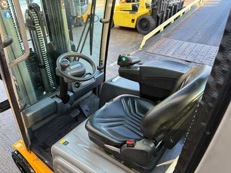 Elektromos 4 kerekű 2019  Jungheinrich EFG 320 SP GE 100-440 DZ (8)