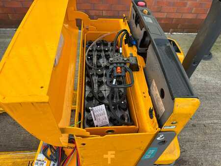 Lavansiirtovaunu 2022  Jungheinrich EJE 116 115-67 (3)