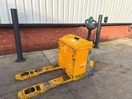 Lavansiirtovaunu 2019  Jungheinrich EJE 120 100-67 (2)