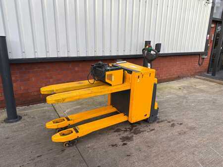 Ståstaplare 2014  Jungheinrich EJE C20 115-54 (2)