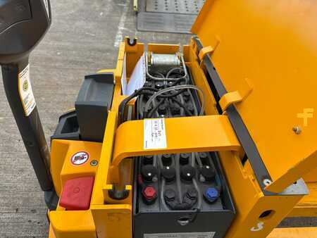 Ståstaplare 2014  Jungheinrich EJE C20 115-54 (4)