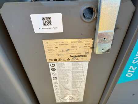 Horizontální vychystávací vozík 2021  Jungheinrich EKS 210 Z+F 115-425 ZT (9)