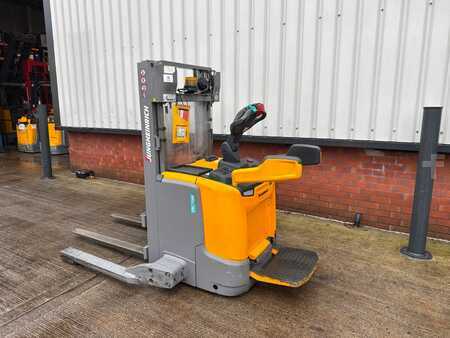 Gerbeurs à conducteur porté debout 2022  Jungheinrich ERC 214b 115-250 ZT (1)