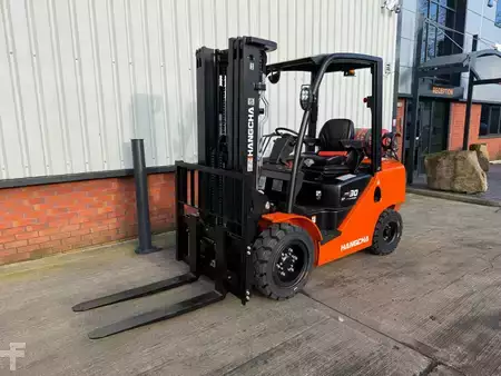 Chariots élévateurs GPL 2026  HC (Hangcha) CPYD30-XH31B1 (1)