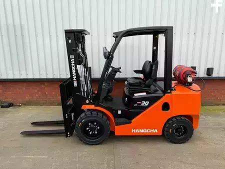 Chariots élévateurs GPL 2026  HC (Hangcha) CPYD30-XH31B1 (2)