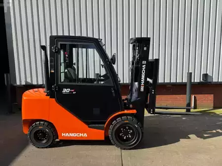 Diesel Forklifts 2026  HC (Hangcha) CPCD30-XW97B1 - Full Cab (6)