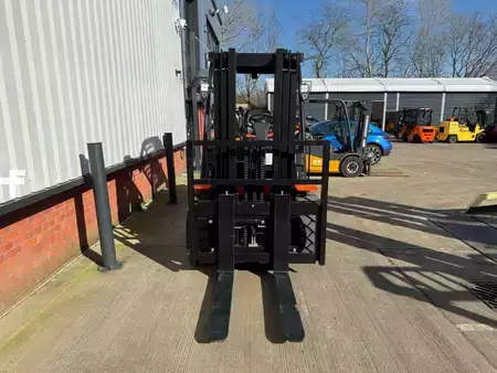 Chariots élévateurs GPL 2026  HC (Hangcha) CPYD50-XXH11BN (3)