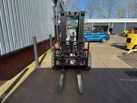 Terrenggående gaffeltruck 2026  HC (Hangcha) CPCD25-XW98C-RT4 - 4x4 (5)