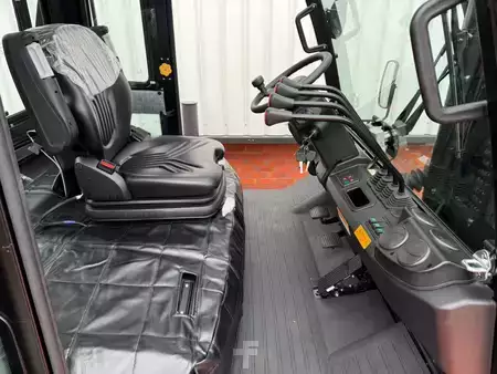 Dízel targoncák  HC (Hangcha) CPCD120-XXW96 - Full Cab (11)