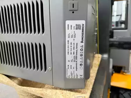 Elektro tříkolové VZV 2017  Jungheinrich EFG 110k SP GE 100-480 DZ - New Battery (15)