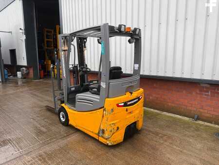 El Truck - 3-hjul 2016  Jungheinrich EFG 216k SP GE 100 440 DZ (5)