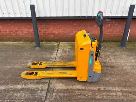 Lavtløftende truck 2019  Jungheinrich EJE 116 115-54 (2)