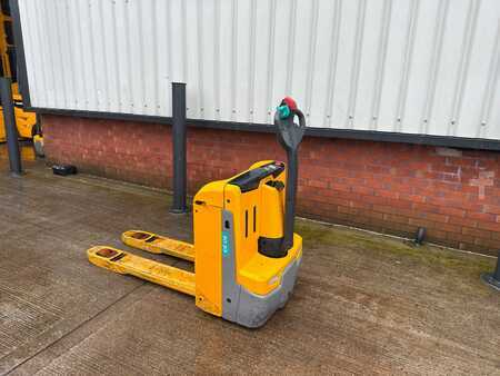 Elektrische palletwagens 2019  Jungheinrich EJE 116 115-54 (1)