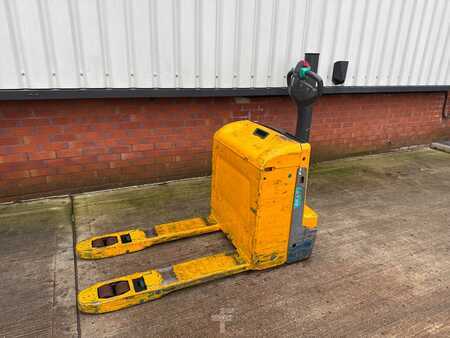 Elektrische palletwagens 2022  Jungheinrich EJE 116 100 67 (2)