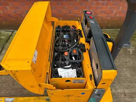 Elektrische palletwagens 2022  Jungheinrich EJE 116 100 67 (4)