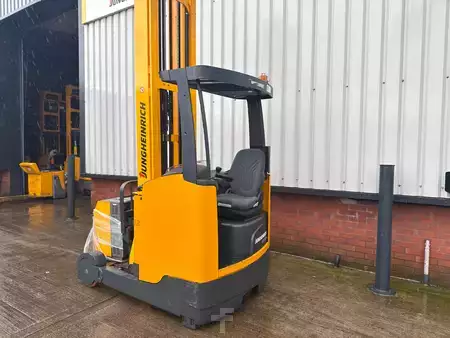 Rækketruck 2015  Jungheinrich ETV 320 SP DL GNE 100-962 DZ (1)