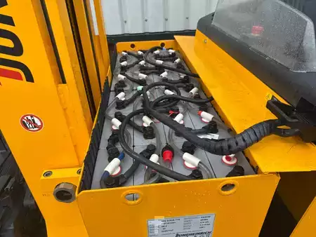 Rækketruck 2015  Jungheinrich ETV 320 SP DL GNE 100-962 DZ (5)