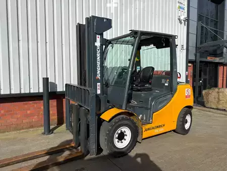 Carretilla elevadora GLP 2014  Jungheinrich TFG 550s 200-517 DZ (1)