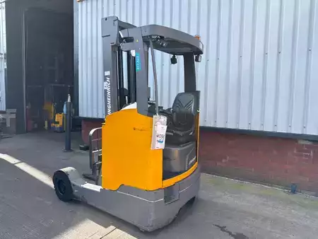 Chariots à mât rétractable 2019  Jungheinrich ETV C16 (2)