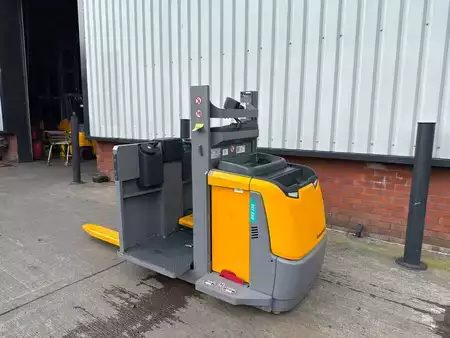 Recogepedido horizontal 2020  Jungheinrich EKS 110 Z 100-67 100 E (1)