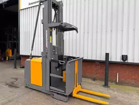 Horizontale orderpickers 2017  Jungheinrich EKS 312 Z+F 100-56 750 DZ (2)