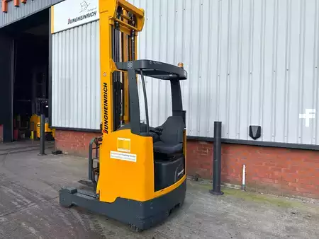 Reachtrucks 2012  Jungheinrich ETV 216 MP GE E KH 100-830 DZ (1)