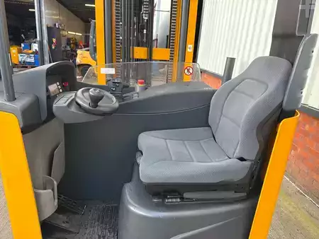 Reachtrucks 2012  Jungheinrich ETV 216 MP GE E KH 100-830 DZ (3)