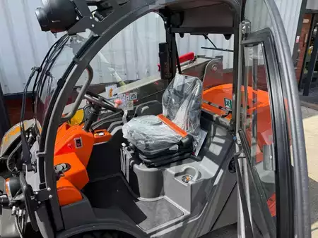 Chariots téléscopiques fixes 2026  Ausa T144H F2 Telescopic Forklift - Bucket and Forks (5)