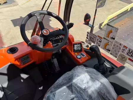 Chariots téléscopiques fixes 2026  Ausa T144H F2 Telescopic Forklift - Bucket and Forks (9)