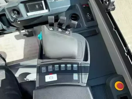 4-wiel elektrische heftrucks  Jungheinrich EFG 430k E GE 120-440 DZ - Full Cab (13)