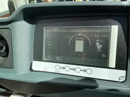 4-wiel elektrische heftrucks  Jungheinrich EFG 430k E GE 120-440 DZ - Full Cab (15)