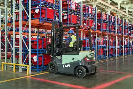 Elektro 4 Rad 2026  LGIV CPCD20 - Li Ion 412Ah (4)