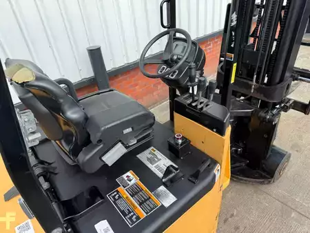 Elektro čtyřkolový VZV 2017  Bendi B40 (4)