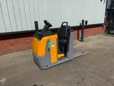 Préparateurs de commande horizontaux 2021  Jungheinrich ECE 220 100-66 (1)