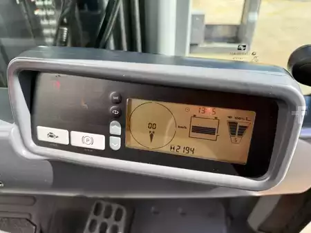 Eléctrica de 4 ruedas 2016  Jungheinrich EFG 320 SP GE 115 470 DZ (11)